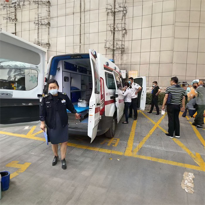 武汉私人救护车出租收费