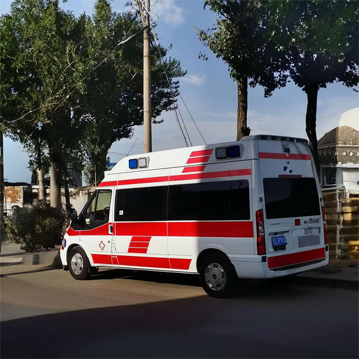 武汉私人救护车出租联系电话