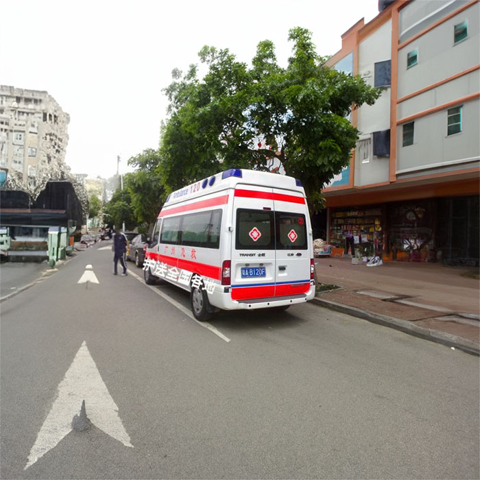 武汉救护车出租费用