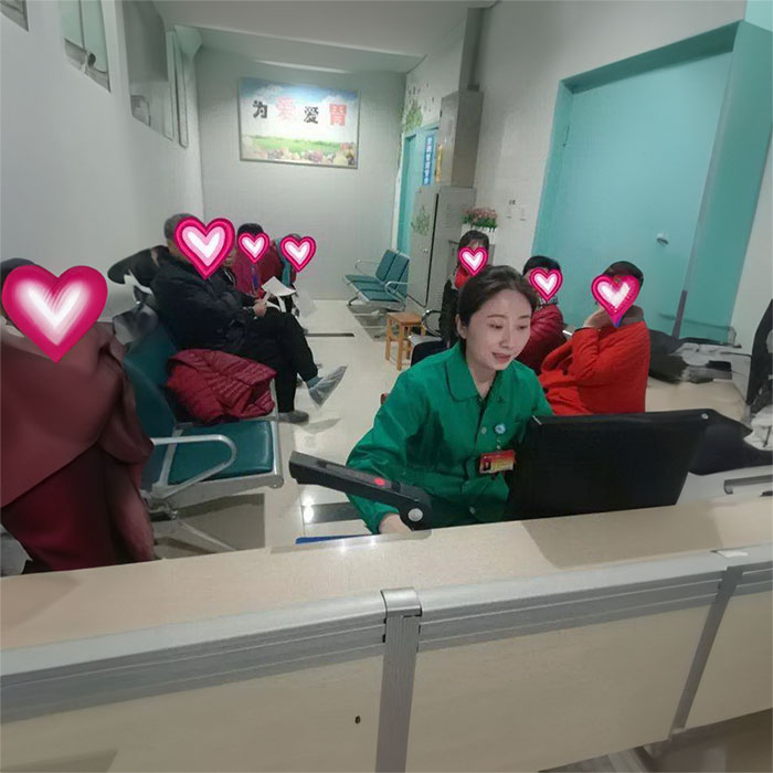 武汉出租救护车联系电话