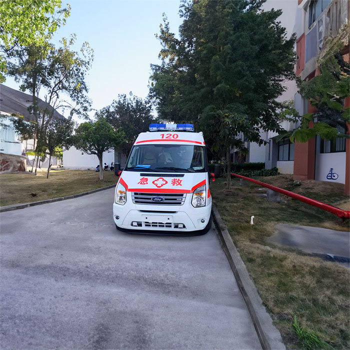 武汉救护车租车电话