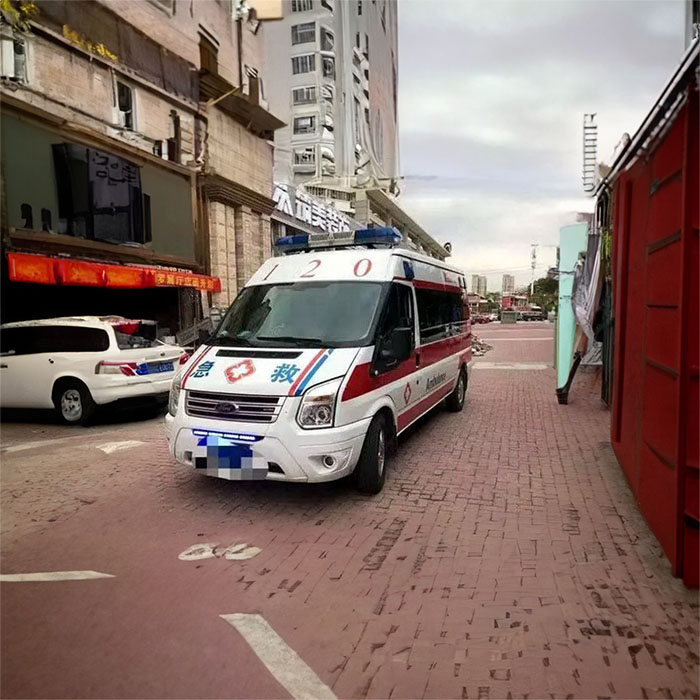 武汉私人救护车租车联系电话