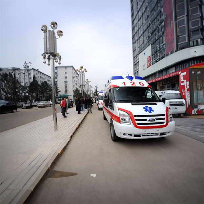 武汉私人救护车出租电话