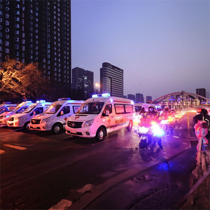 武汉私人救护车租车费用