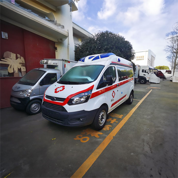 武汉私人救护车租赁联系方式