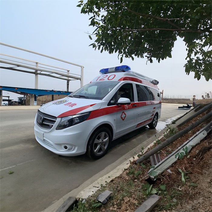 武汉救护车租赁费用