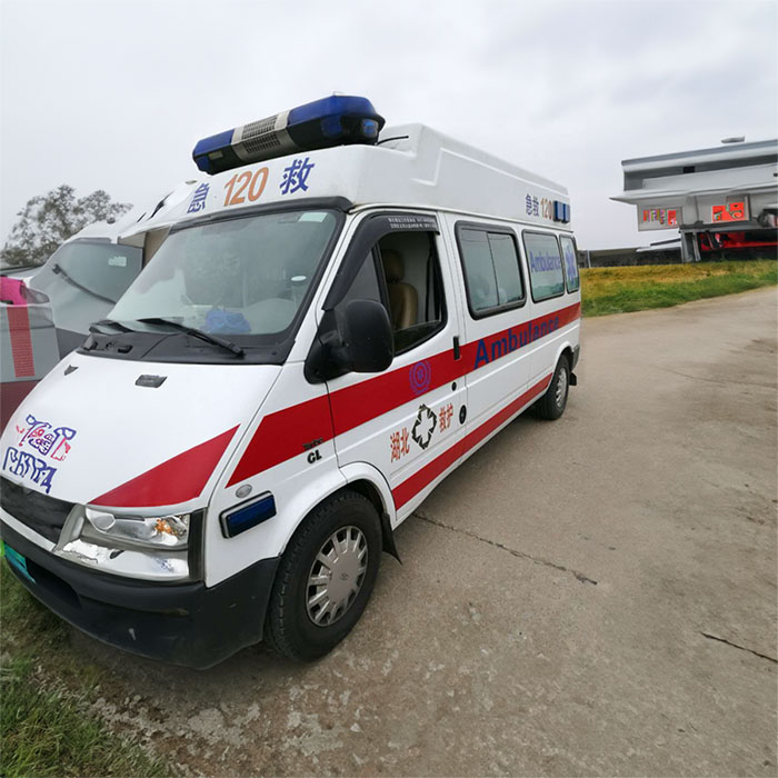 武汉救护车租车联系方式