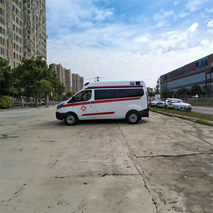 武汉私人救护车租赁电话号码
