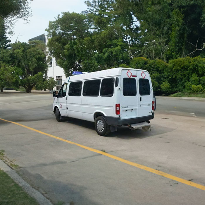 武汉救护车出租费用