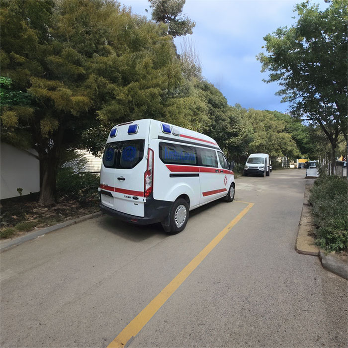 武汉出租急救车电话号码