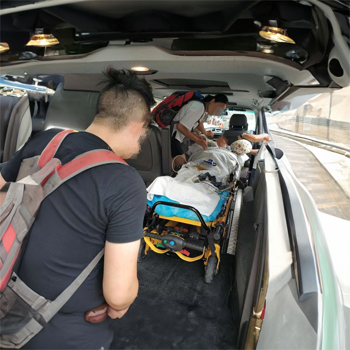 武汉救护车租车电话号码