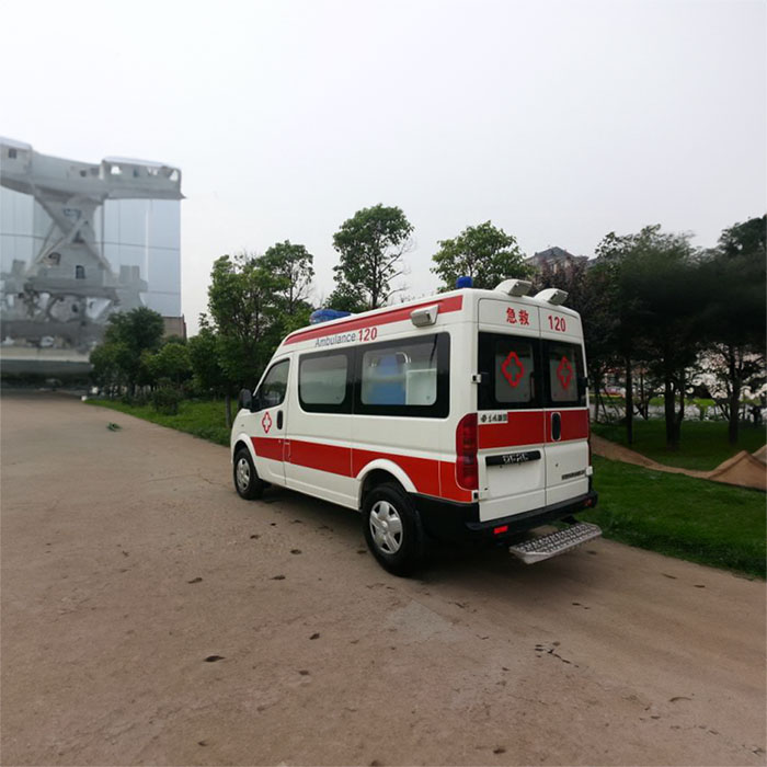 武汉救护车出租电话