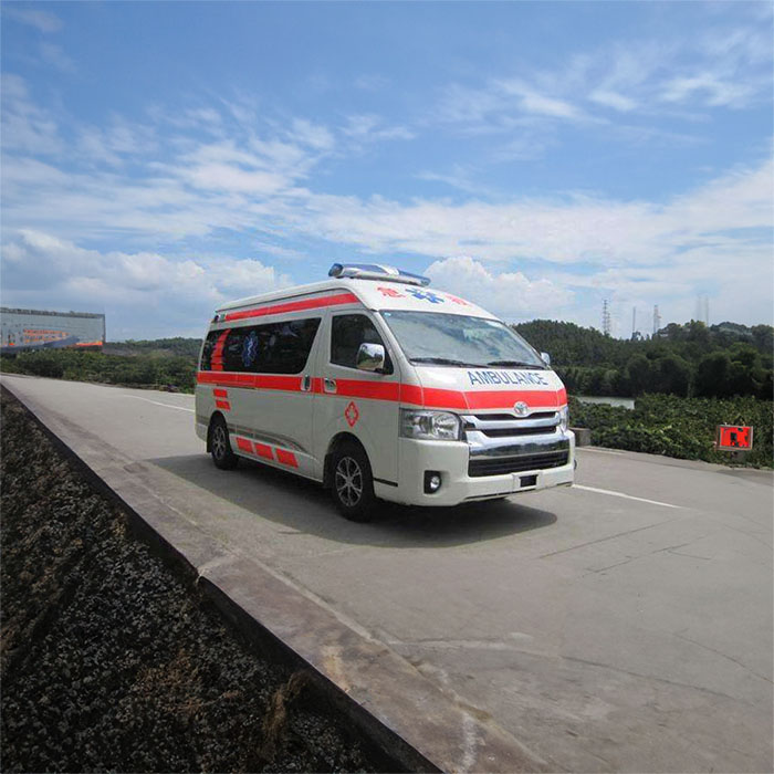武汉私人救护车租赁费用