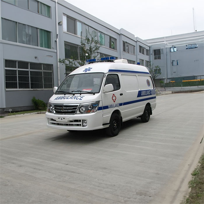 武汉私人救护车出租费用