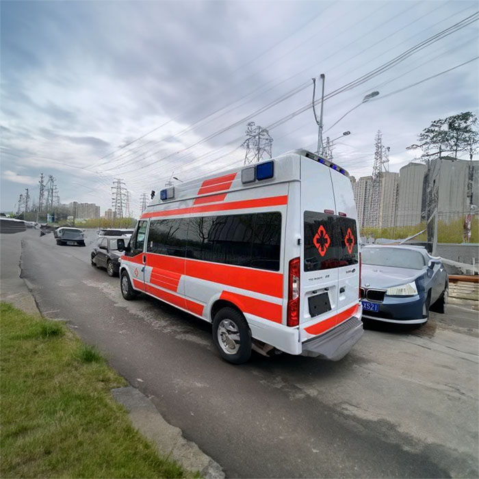 武汉出租急救车电话
