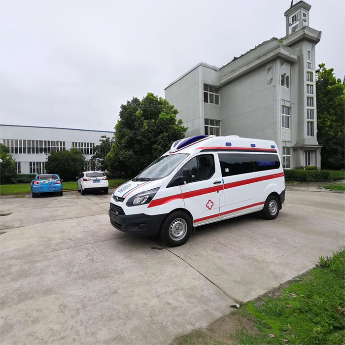 武汉私人救护车租赁多少钱