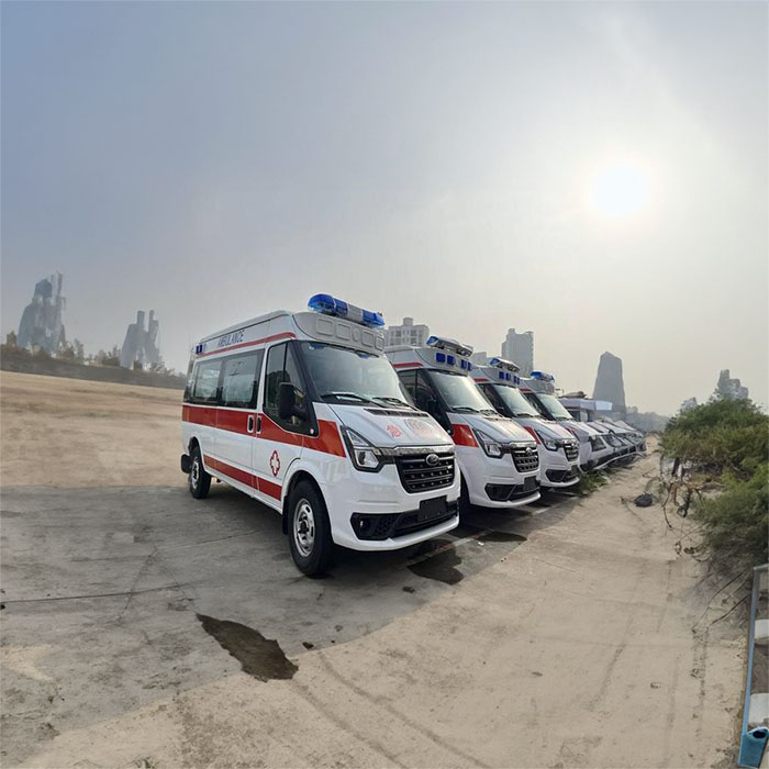 武汉私人救护车出租联系电话