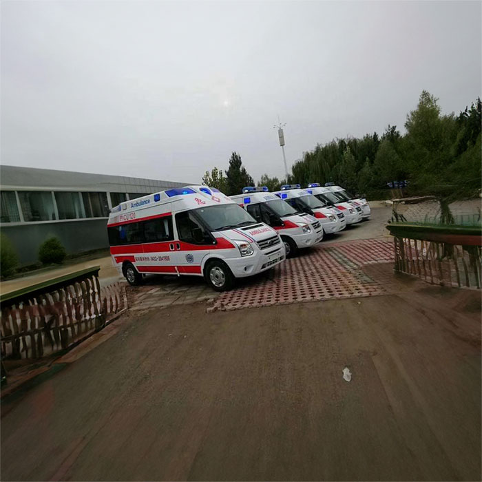 武汉救护车租车联系电话