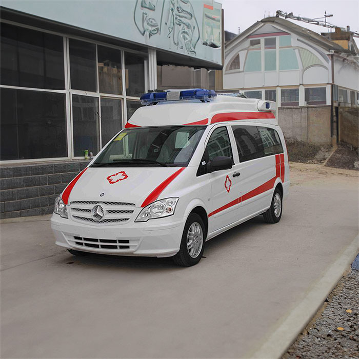 武汉救护车租车联系电话