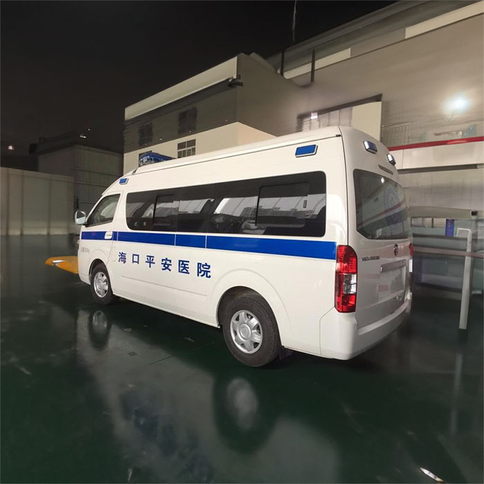 武汉私人救护车租车电话号码