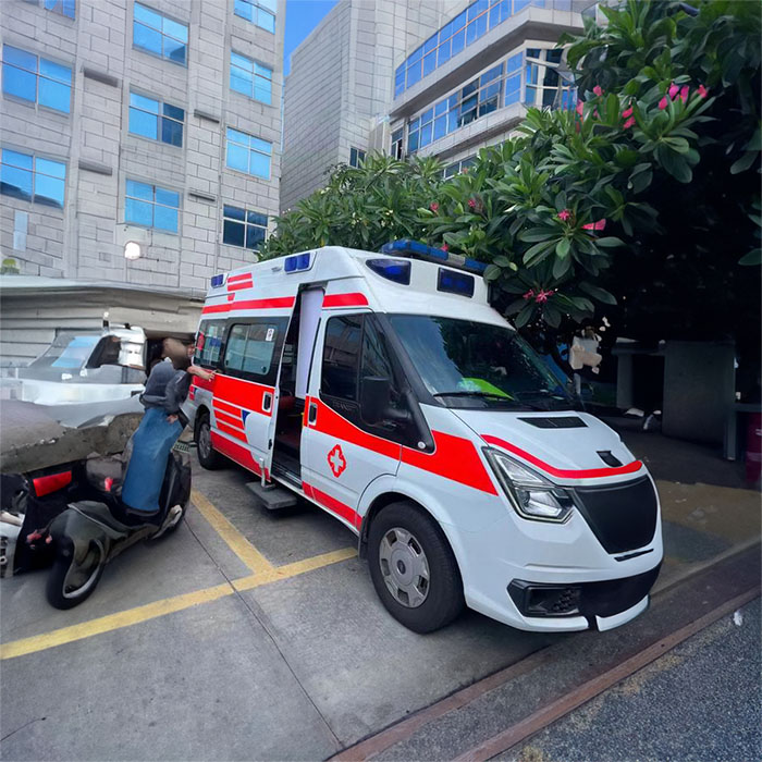 武汉救护车出租联系电话