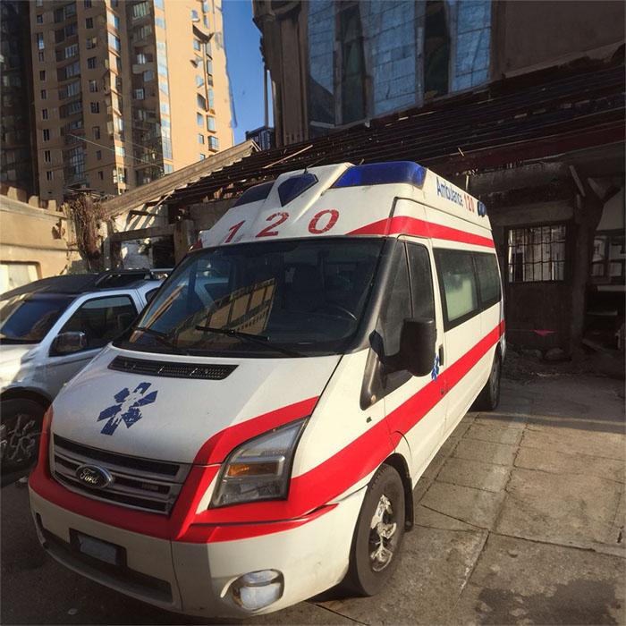 武汉救护车租车电话