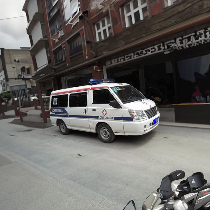 武汉私人救护车租赁收费