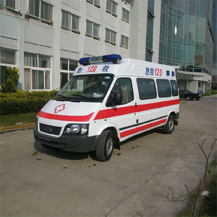 武汉私人救护车租车联系方式