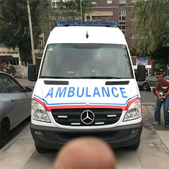 武汉私人救护车租车费用