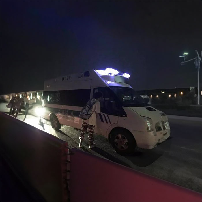 武汉私人救护车租赁电话号码