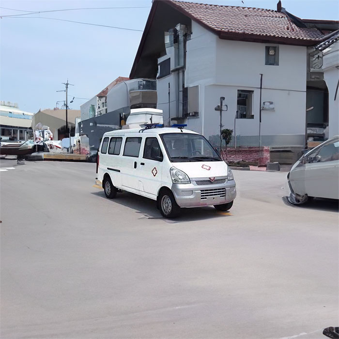 武汉出租120