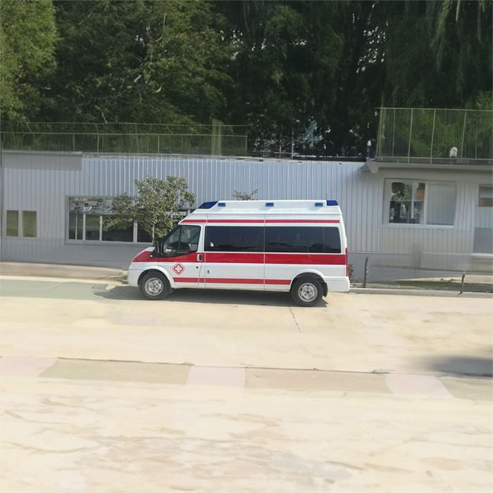 武汉私人救护车租赁电话
