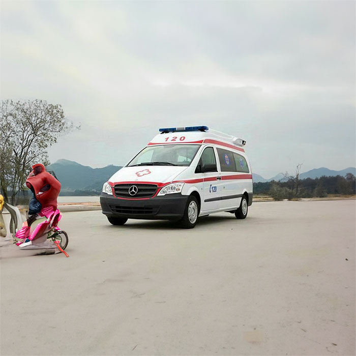 武汉私人救护车租车电话号码